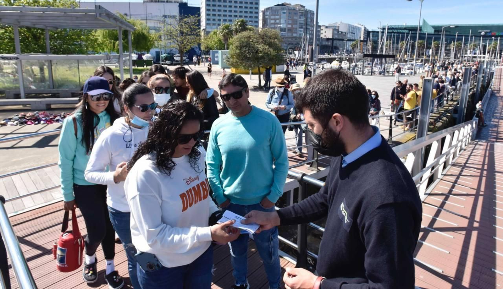 photo5965459641863354357