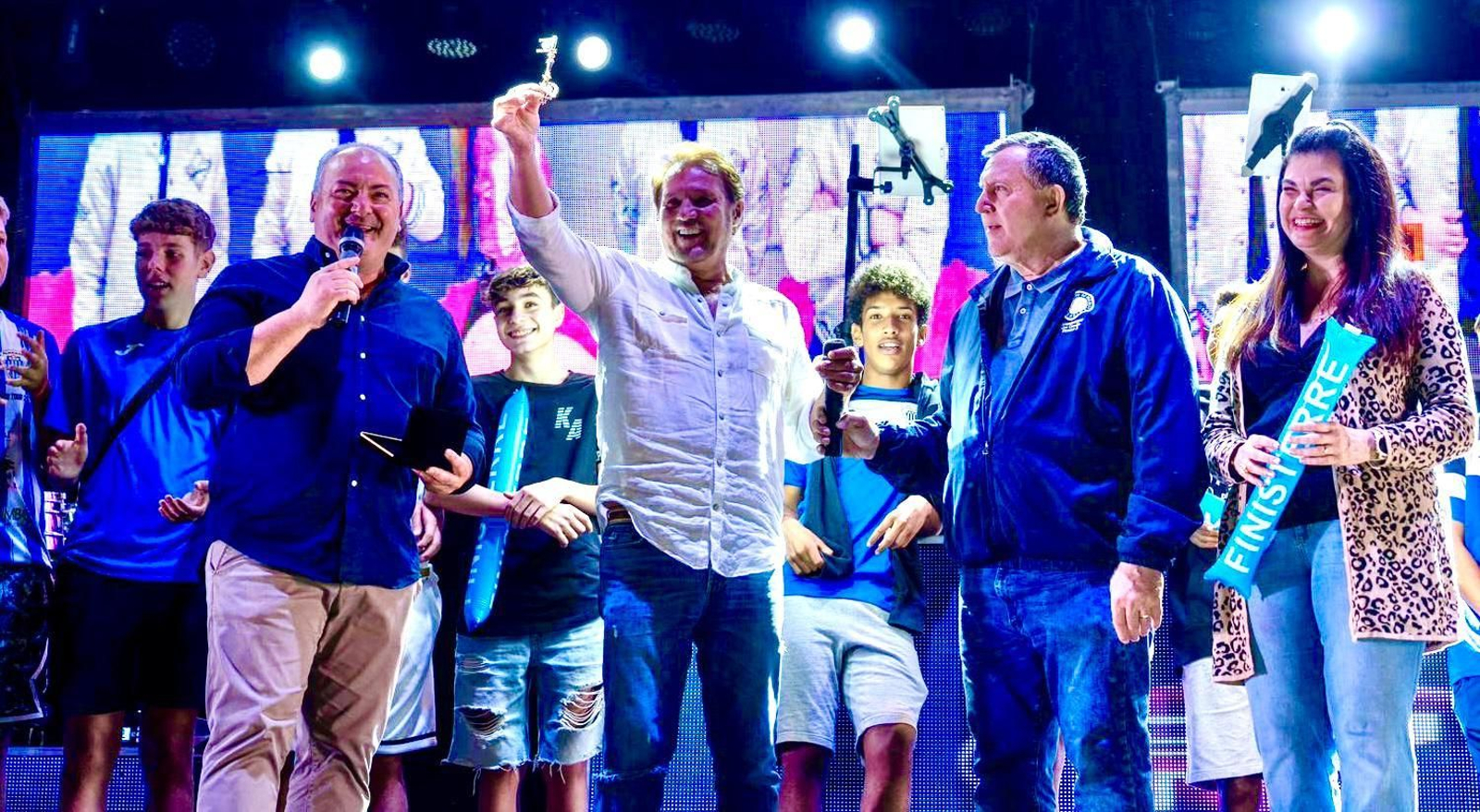 Entrega de las llaves de la ciudad a José Ramón Rioboo, alcalde de Culleredo.