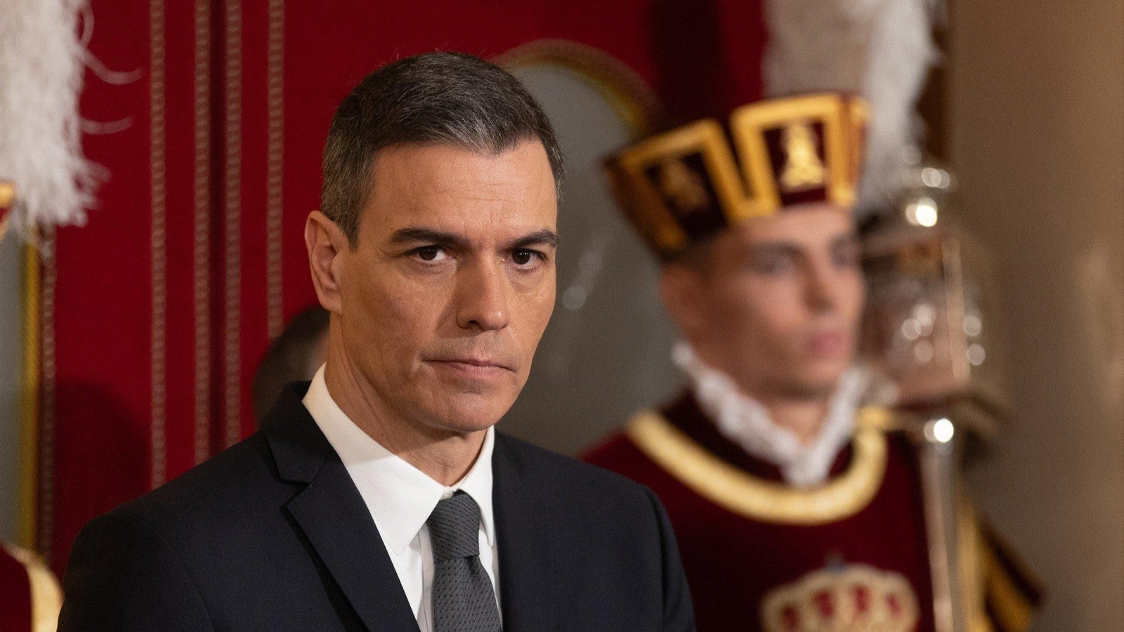 El presidente del Gobierno, Pedro Sánchez, durante el acto de homenaje a la Constitución. // Europa Press