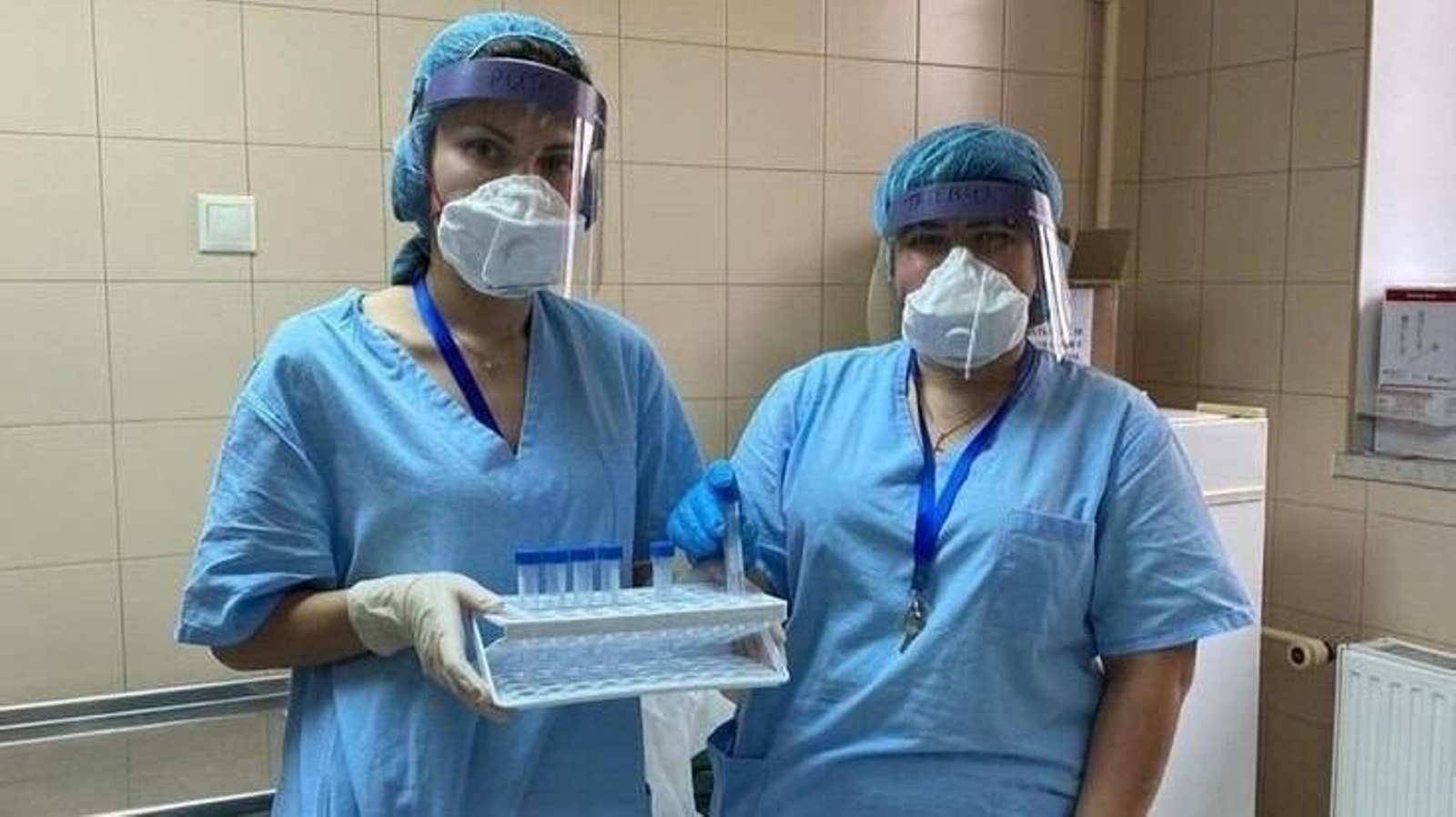 Rusia prueba con 18 voluntarios una vacuna experimental contra el coronavirus