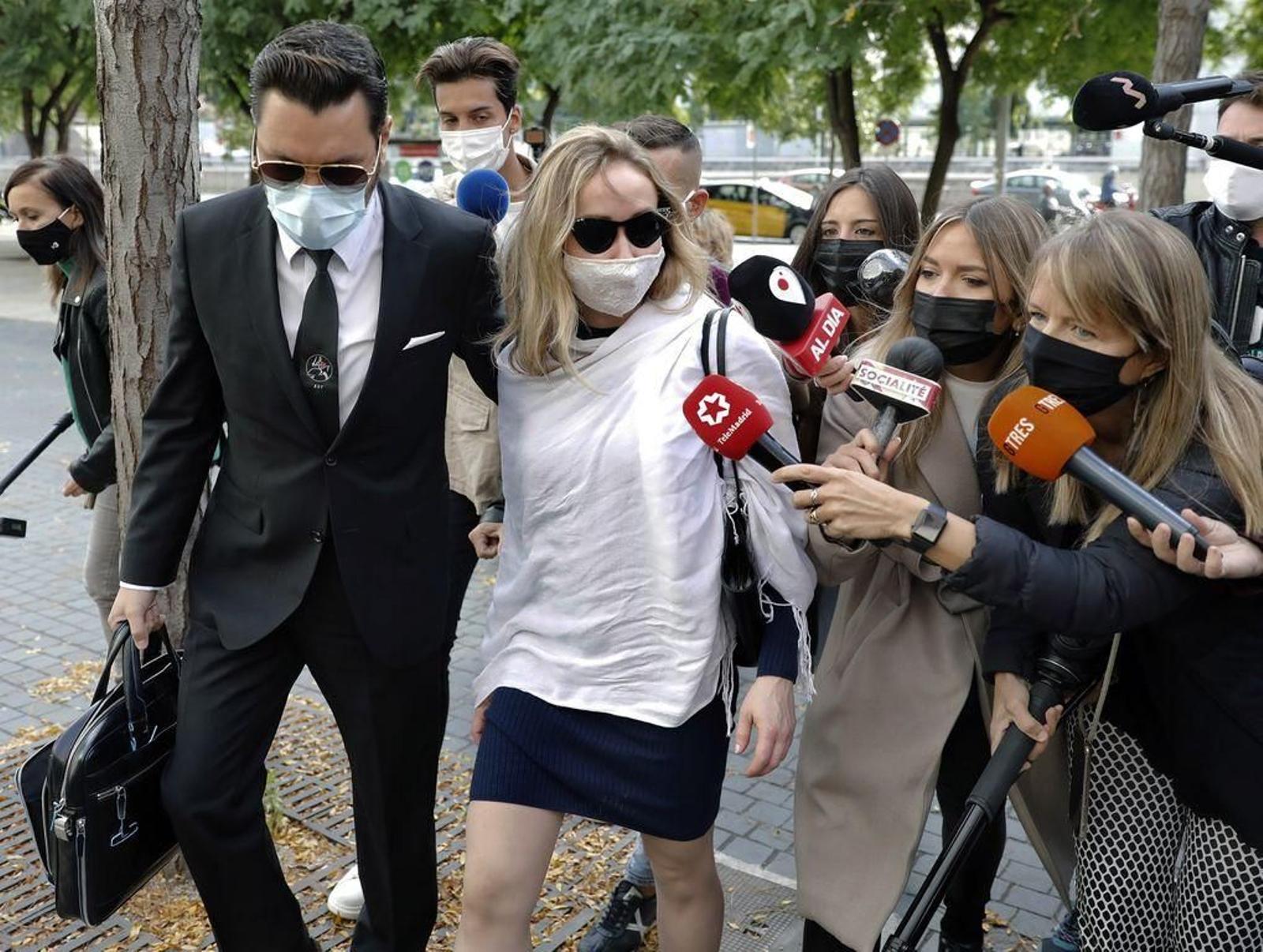 La esposa del productor televisivo y miembro del grupo musical La Trinca, Josep Maria Mainat, Angela Dobrowolski.