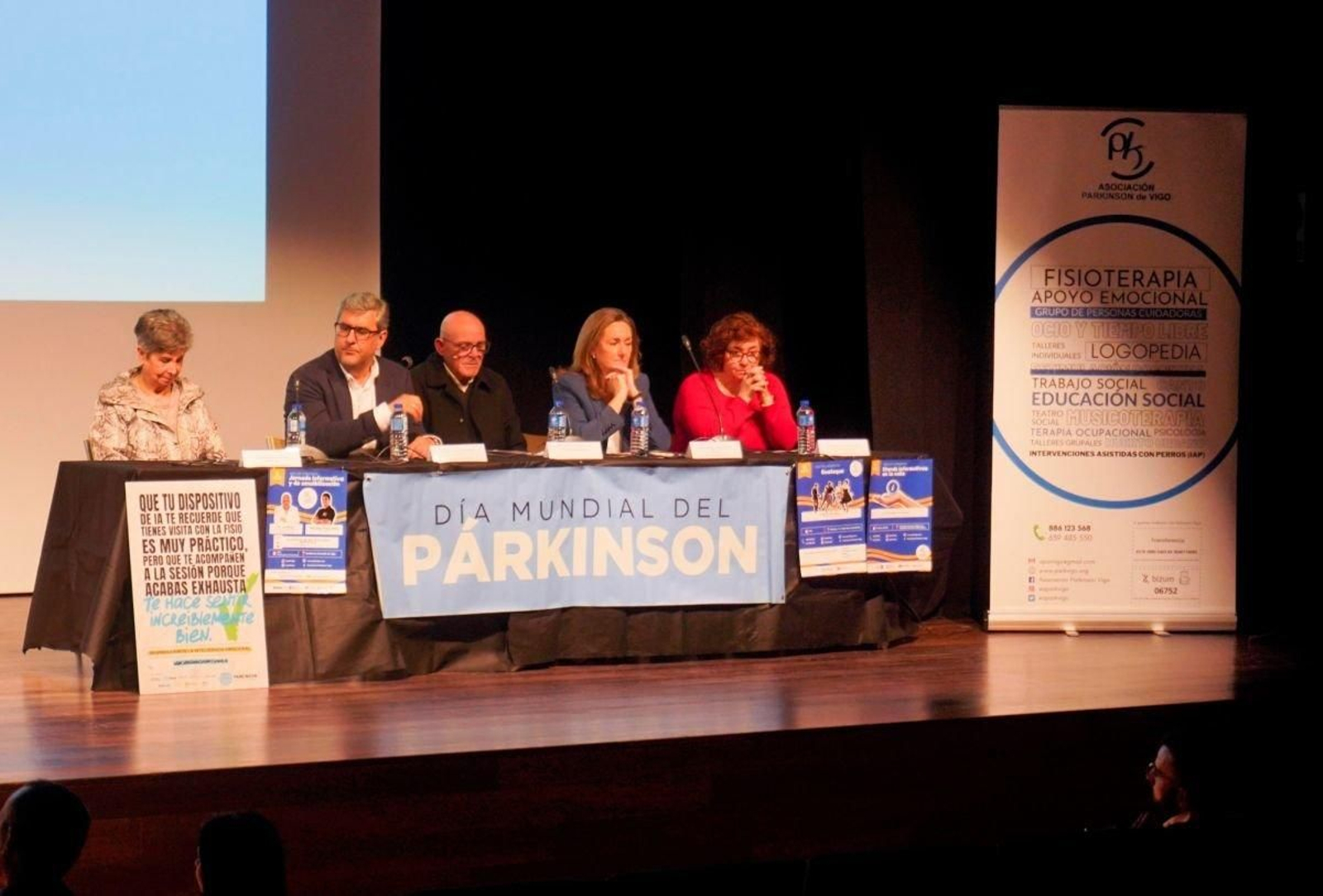 El Auditorio del Concello acogió ayer una jornada informativa y de sensibilización.