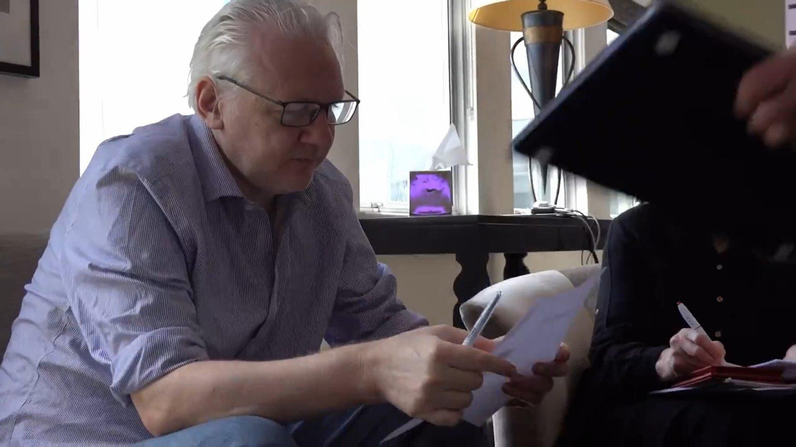 Julian Assange queda en libertad. // EP