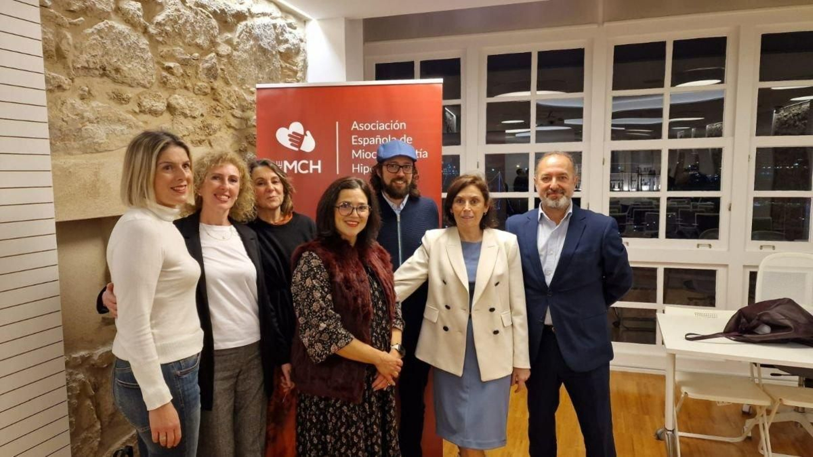 Rosa Vila, Elena Veira, Beatriz Castro, Esther Izquierdo, Lois Alfaya, Susana Portela y Carlos Andrade, los directivos.