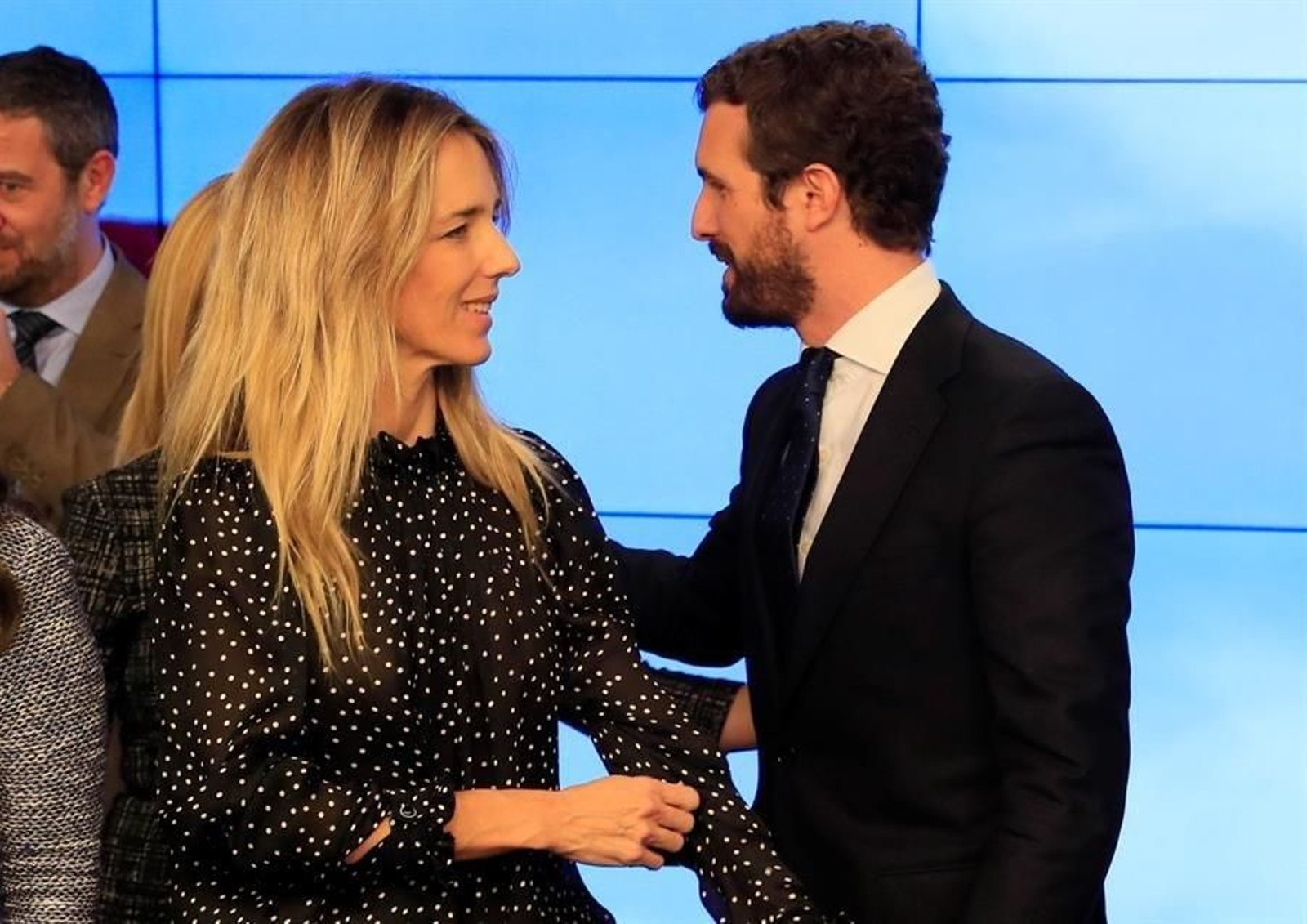 El líder del PP, Pablo Casado (d) y la portavoz del PP en el Congreso, Cayetana Álvarez de Toledo (i)