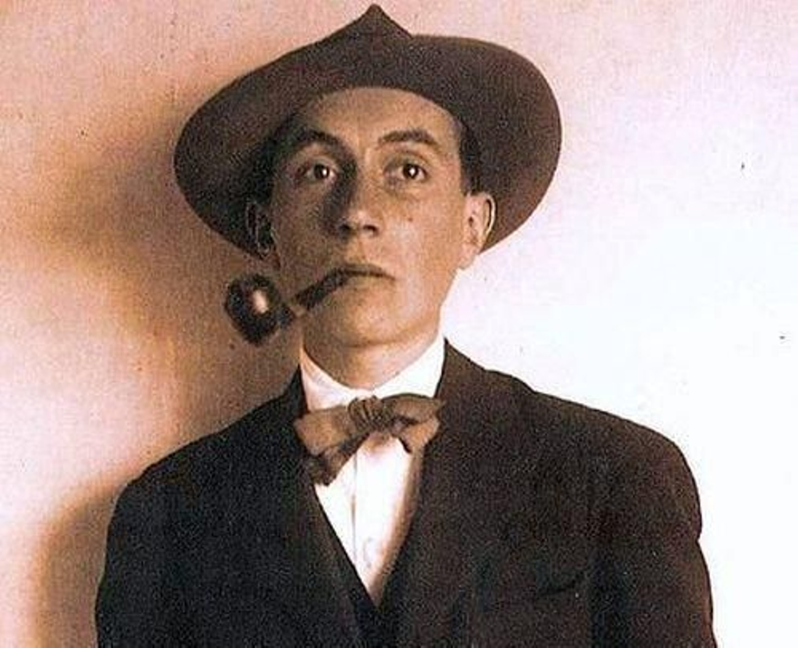 Manuel Antonio será homenaxeado en el Centro Educativo.