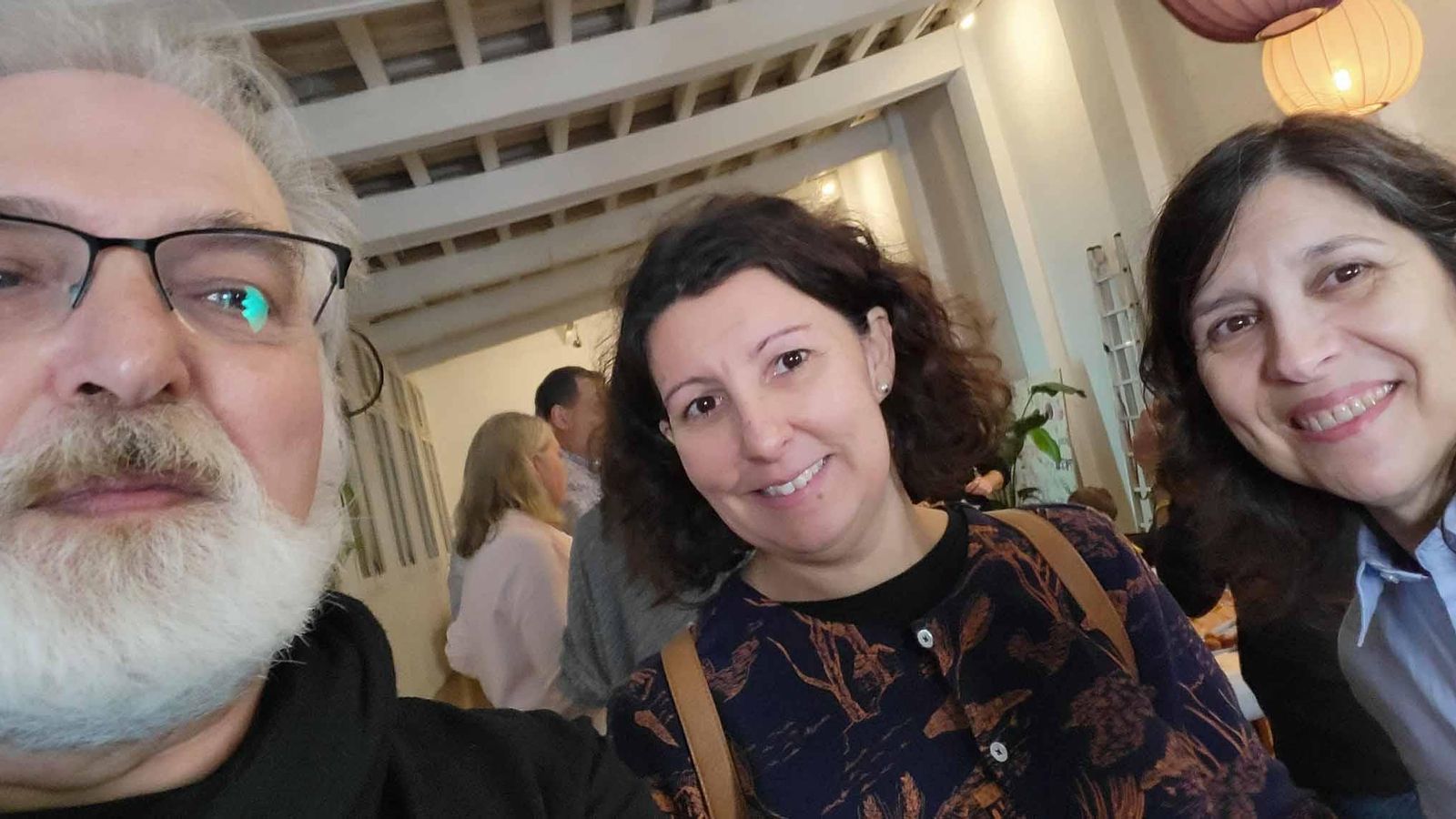 Antoni Montserrat Moliner (Luxemburg), Elisenda Bujons (Stuttgart), y Esther Barnet (La Plata)