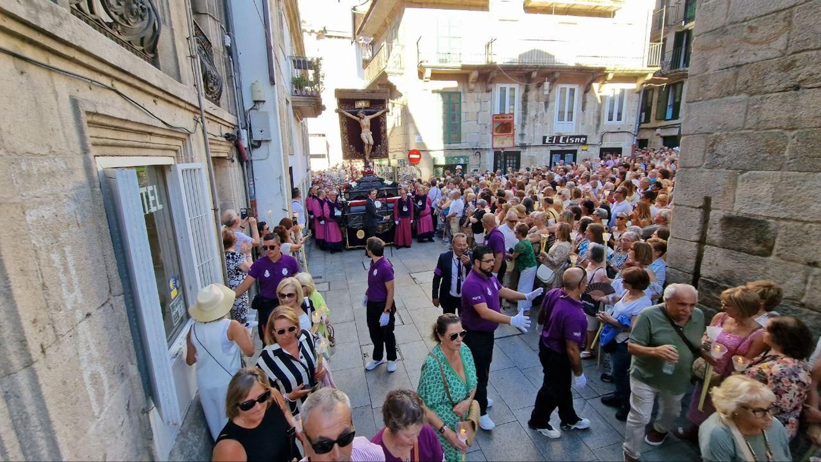 Procesión del Cristo de la Victoria en Vigo. // J.V. Landín